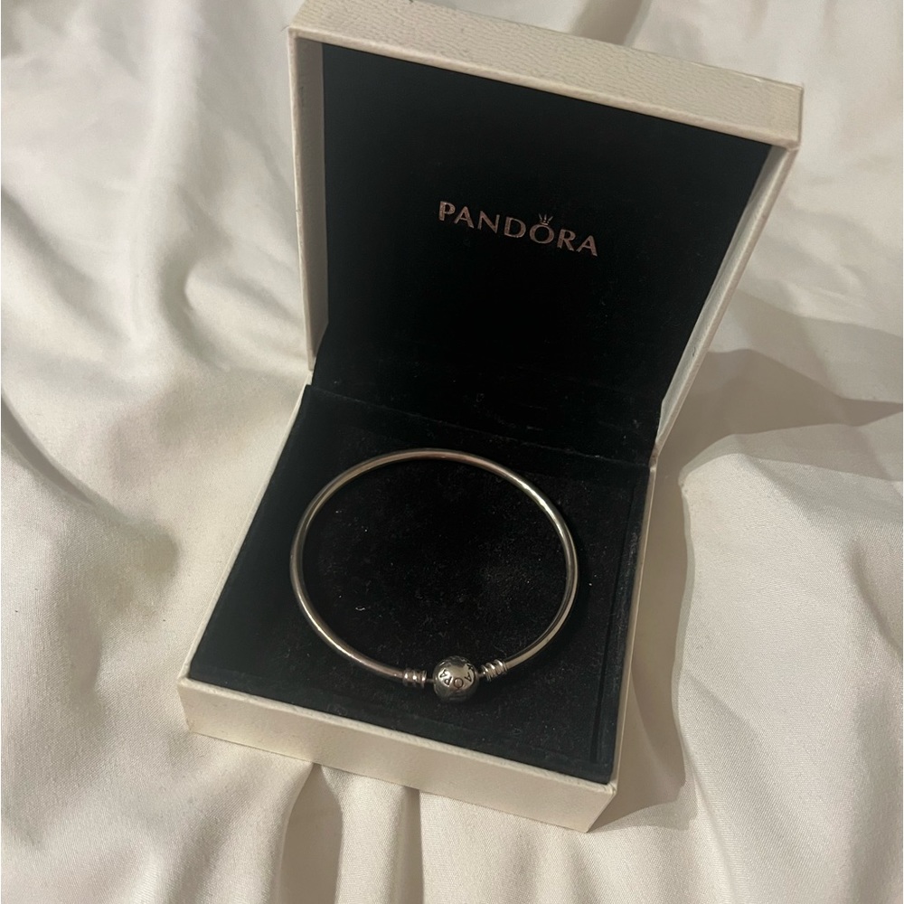 Pandora Bangle